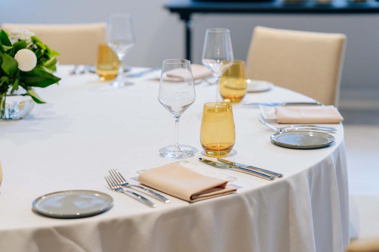 Peppers Waymouth Hotel Аделаида Экстерьер фото A table set for fine dining